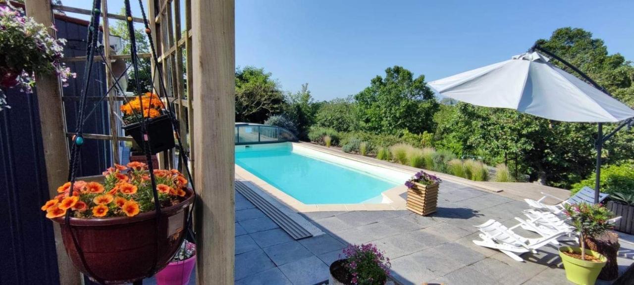 Gite Mimosa Saint-Florent-des-Bois Exterior foto